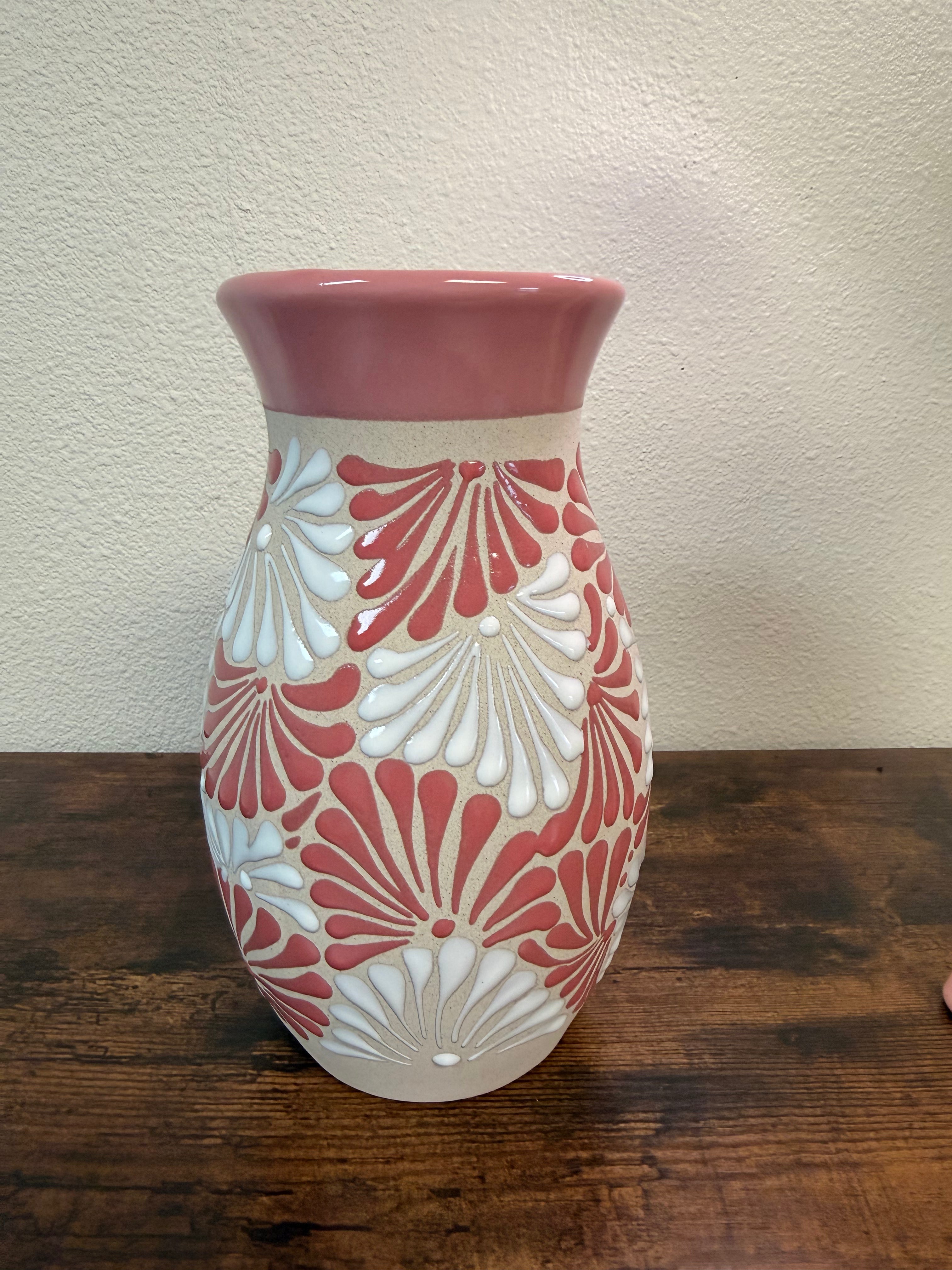 FLORERO ENGOBE, MEXICAN VASE