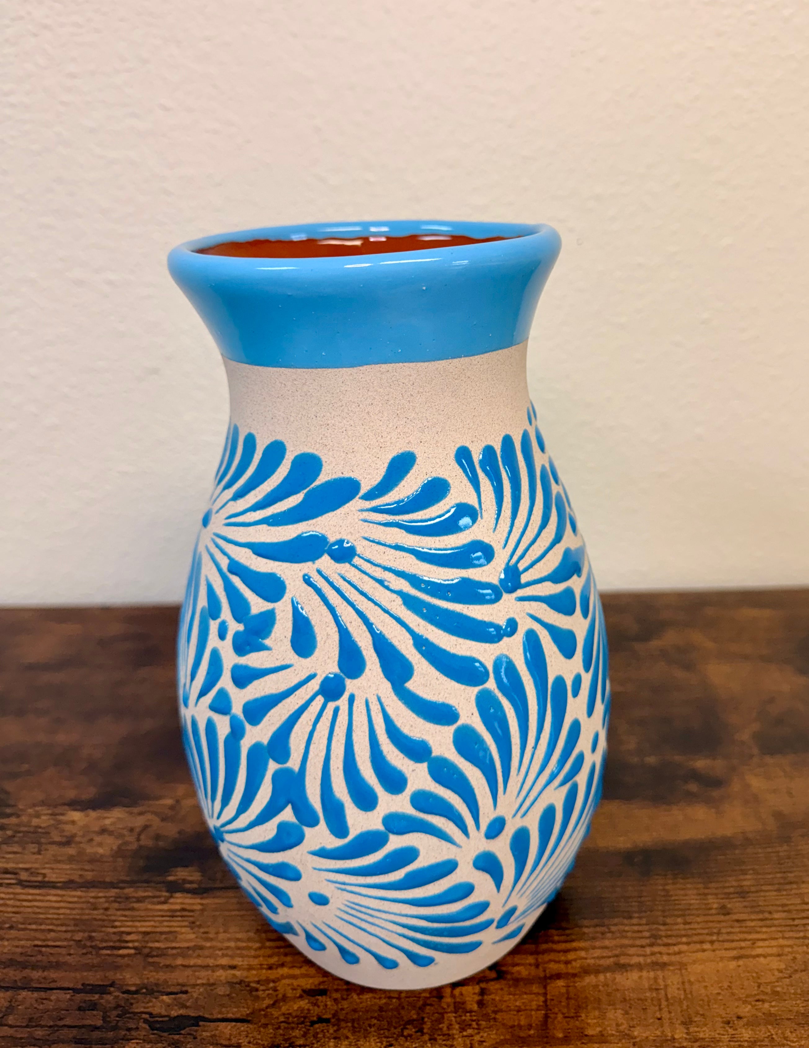 FLORERO ENGOBE, MEXICAN VASE
